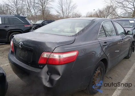 2009 Toyota Camry Le z USA, uszkodzony, nr VIN 4T1BE46K39U899979